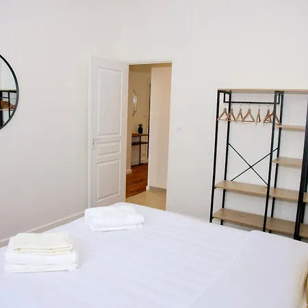 Ferienwohnung Au Coeur Du Boulingrin Reims Exterior foto